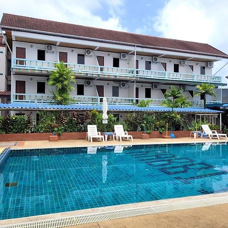 Rabbit Mansion Patong Hotel Екстериор снимка