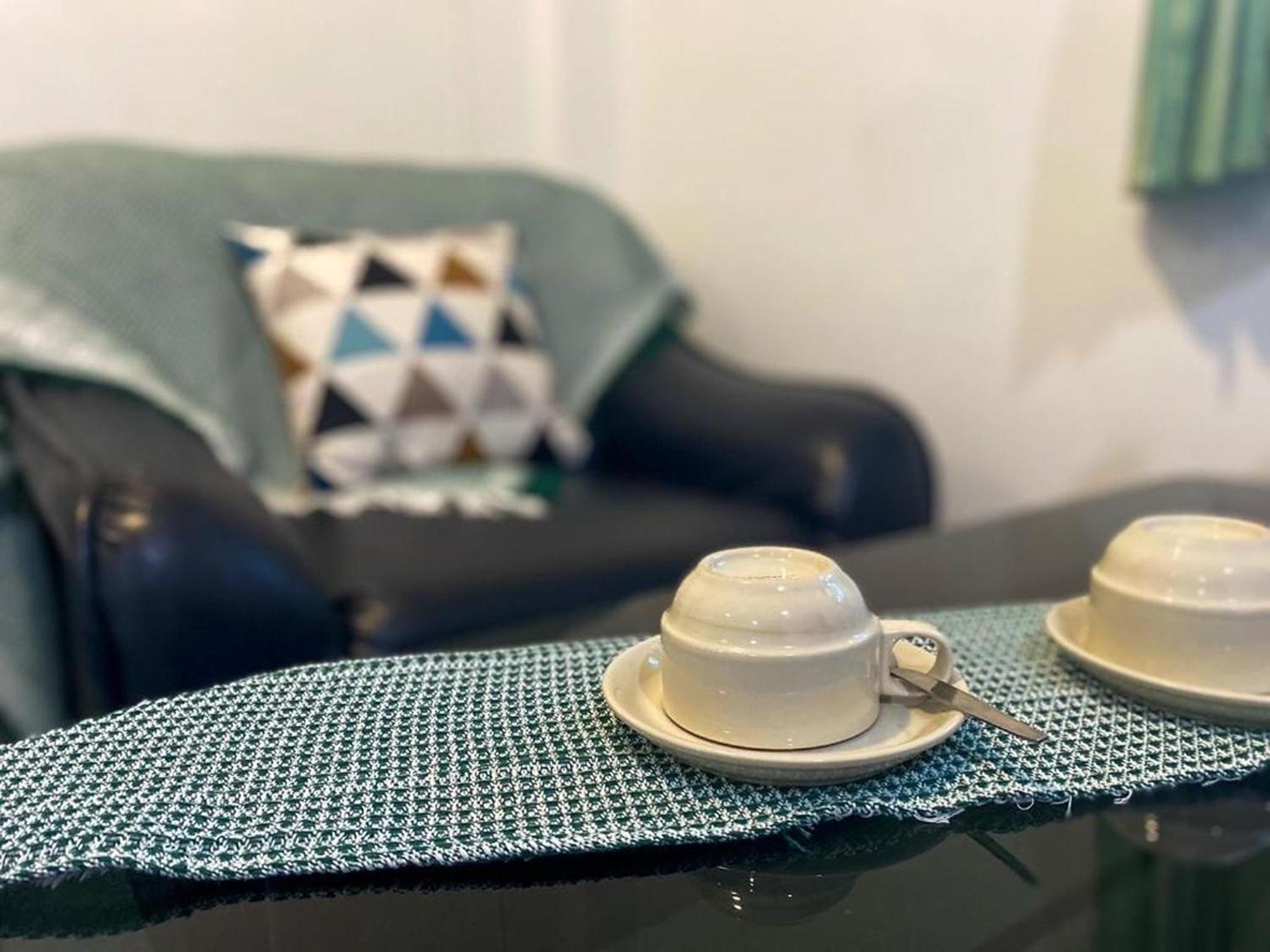 Rabbit Mansion Patong Hotel Екстериор снимка