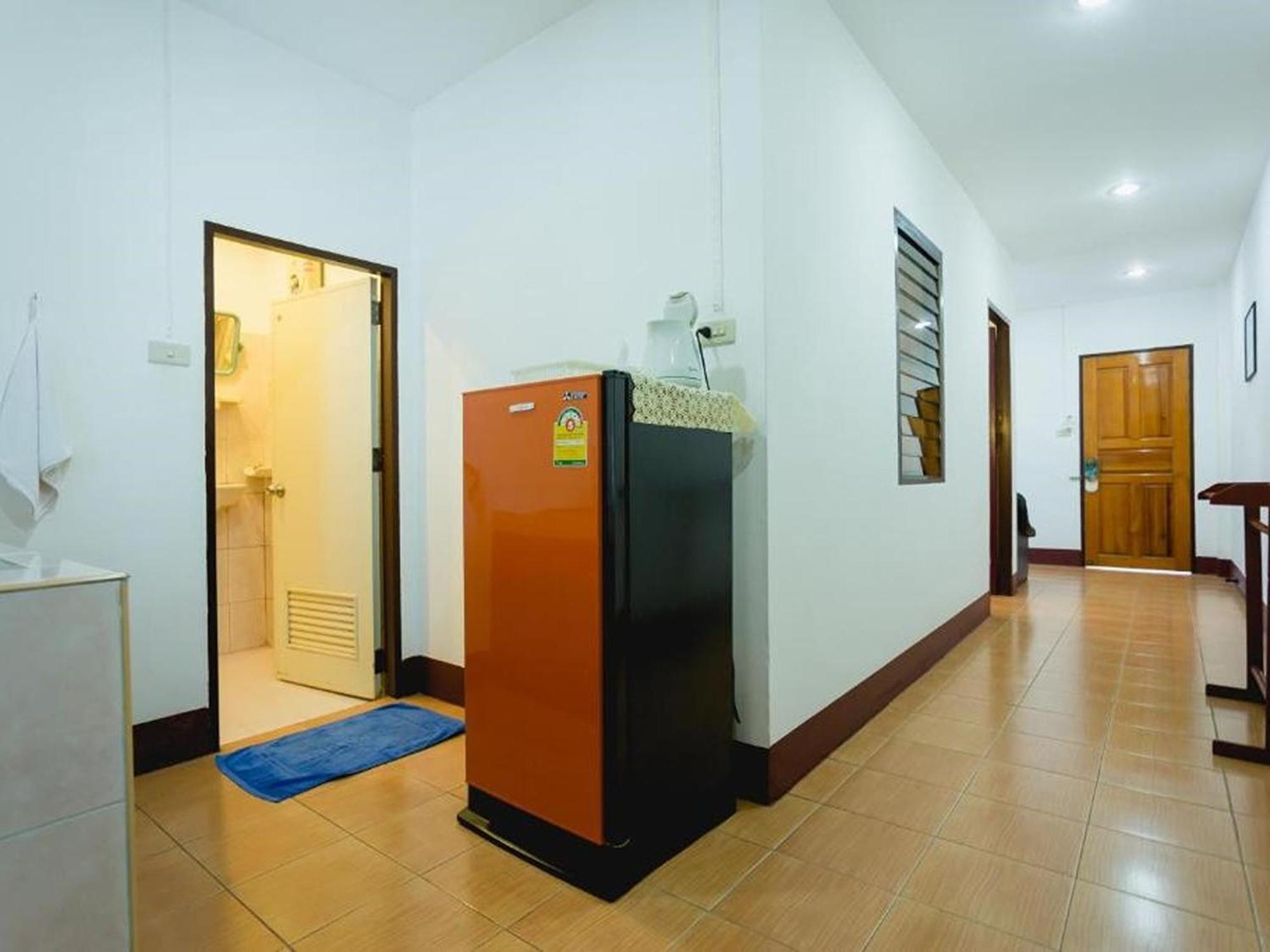 Rabbit Mansion Patong Hotel Екстериор снимка
