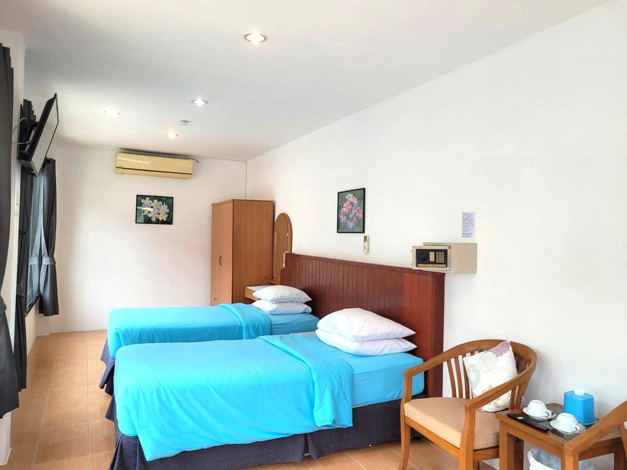 Rabbit Mansion Patong Hotel Екстериор снимка