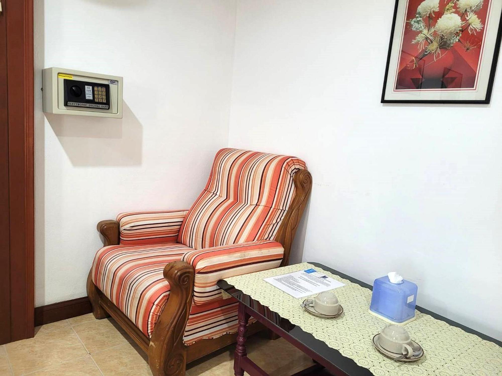 Rabbit Mansion Patong Hotel Екстериор снимка